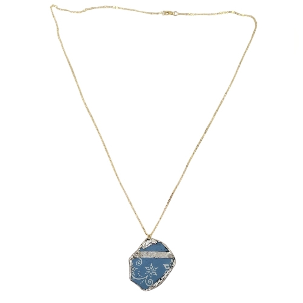 Upcycled Temptations Gold Plated Broken Ceramic Snowflake Oblique Necklace